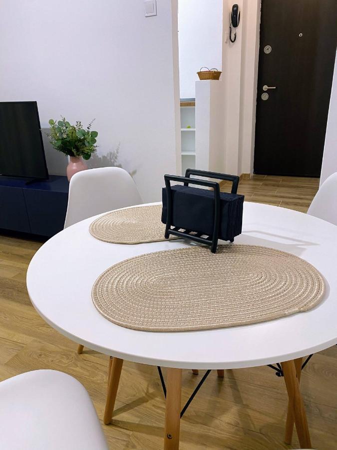 Central Cozy Apartment North Railway St - 4 Min Walk Βουκουρέστι Εξωτερικό φωτογραφία